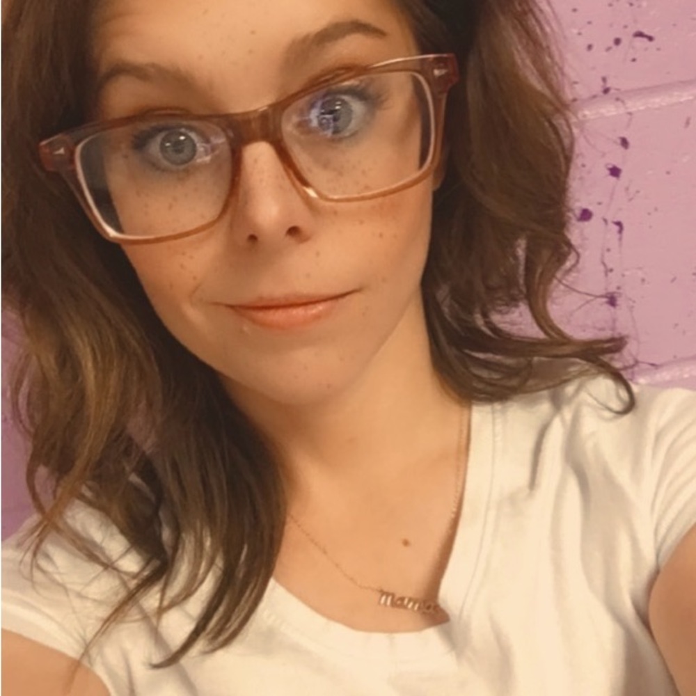 Meet your Posher, Kat